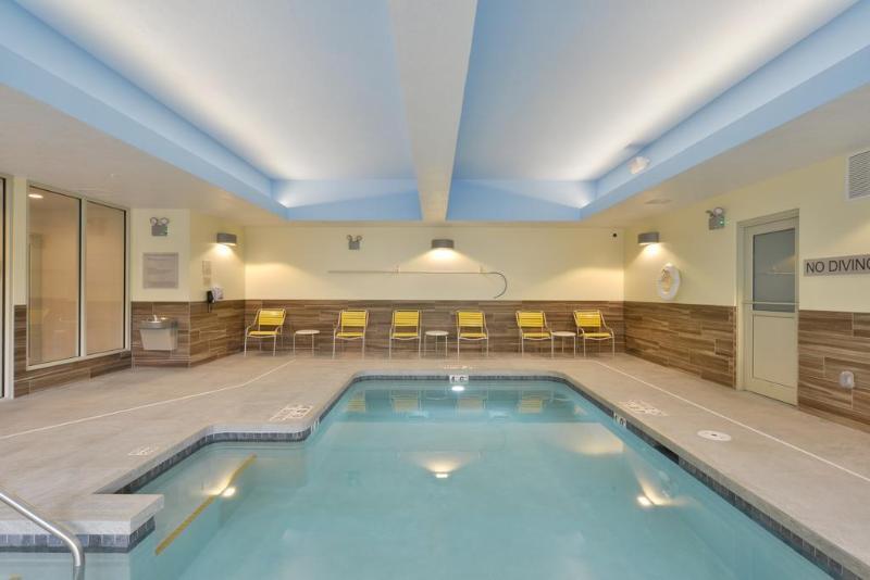 Fairfield Inn & Suites By Marriott Eau Claire/Chippewa Falls Exteriör bild