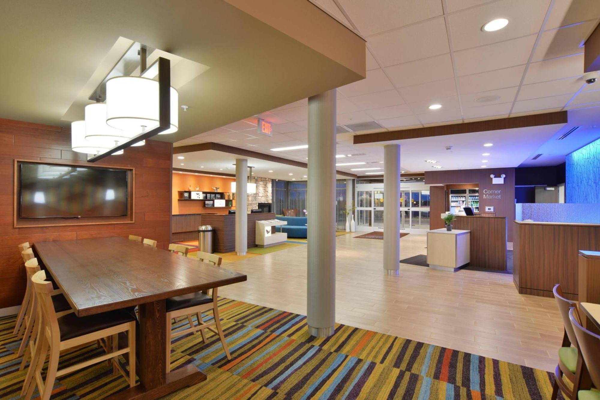 Fairfield Inn & Suites By Marriott Eau Claire/Chippewa Falls Exteriör bild