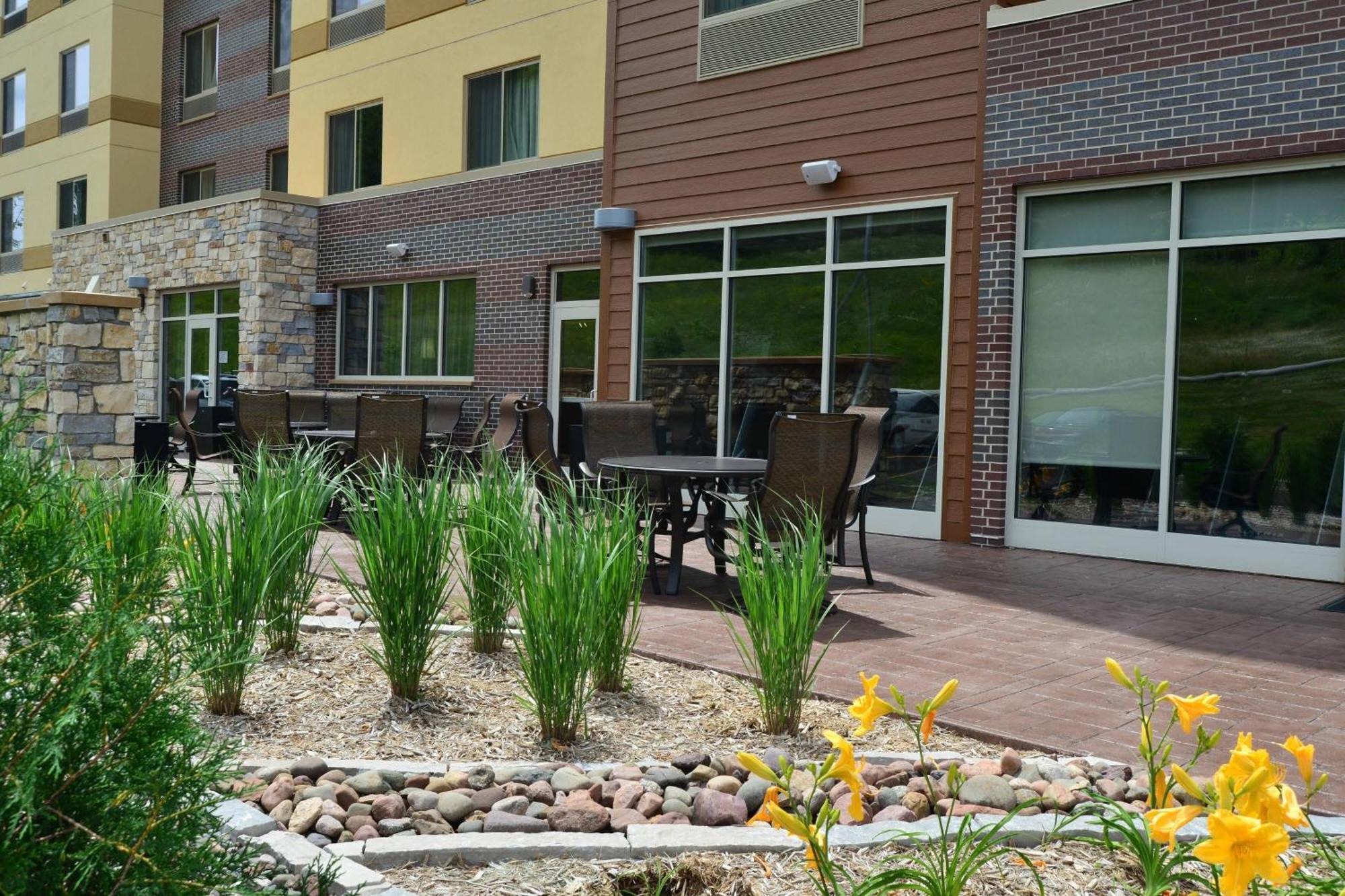 Fairfield Inn & Suites By Marriott Eau Claire/Chippewa Falls Exteriör bild