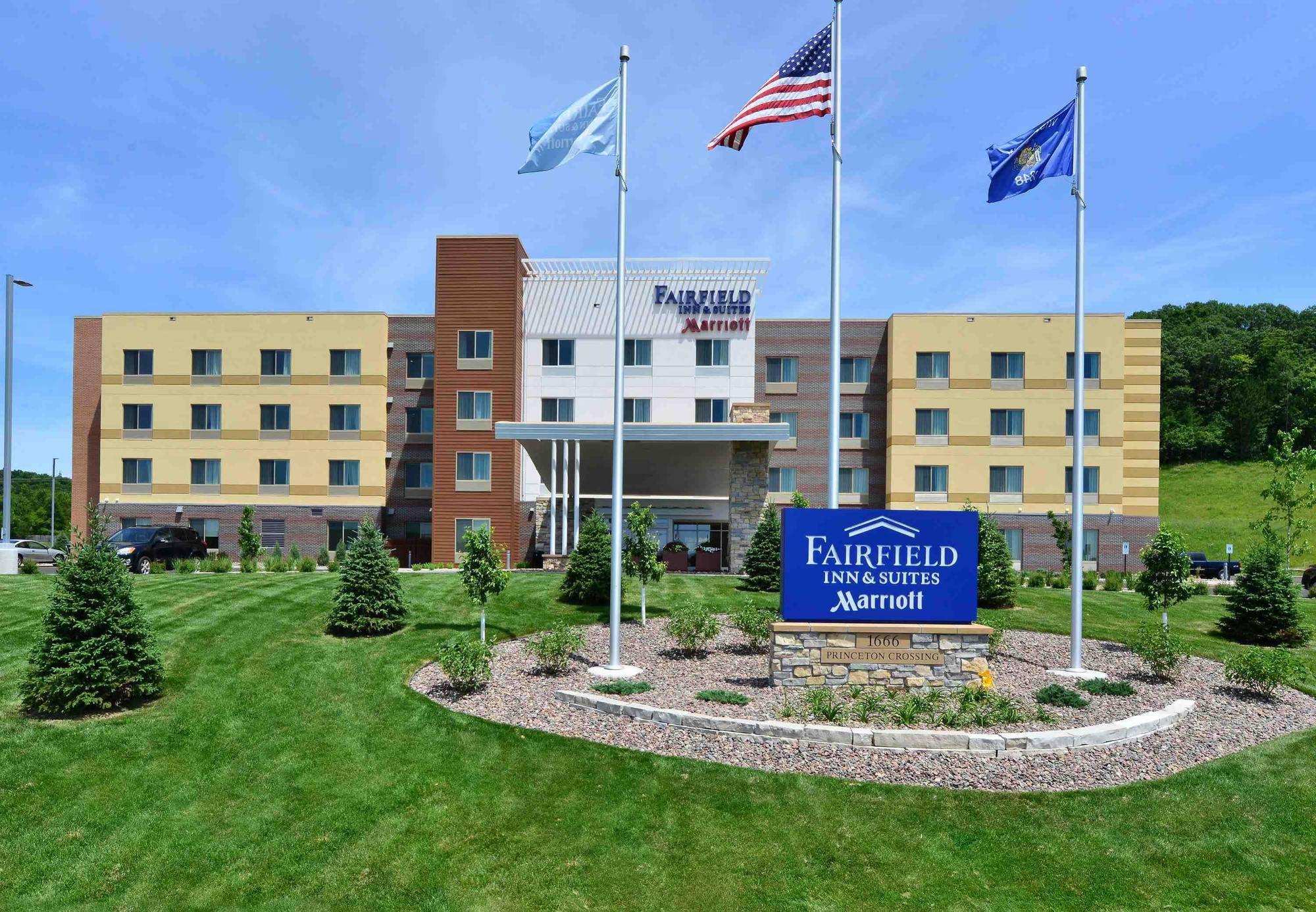 Fairfield Inn & Suites By Marriott Eau Claire/Chippewa Falls Exteriör bild
