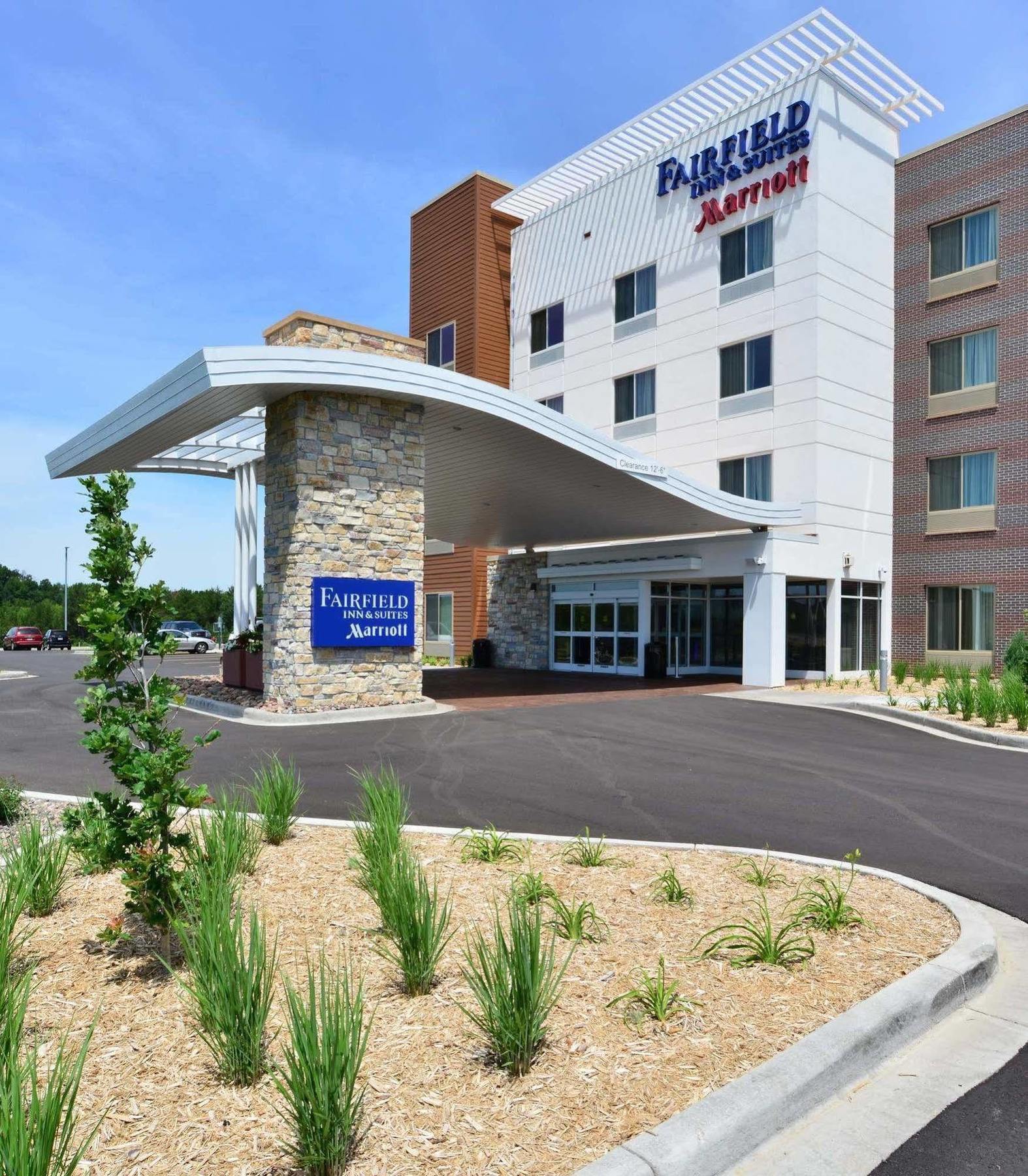 Fairfield Inn & Suites By Marriott Eau Claire/Chippewa Falls Exteriör bild