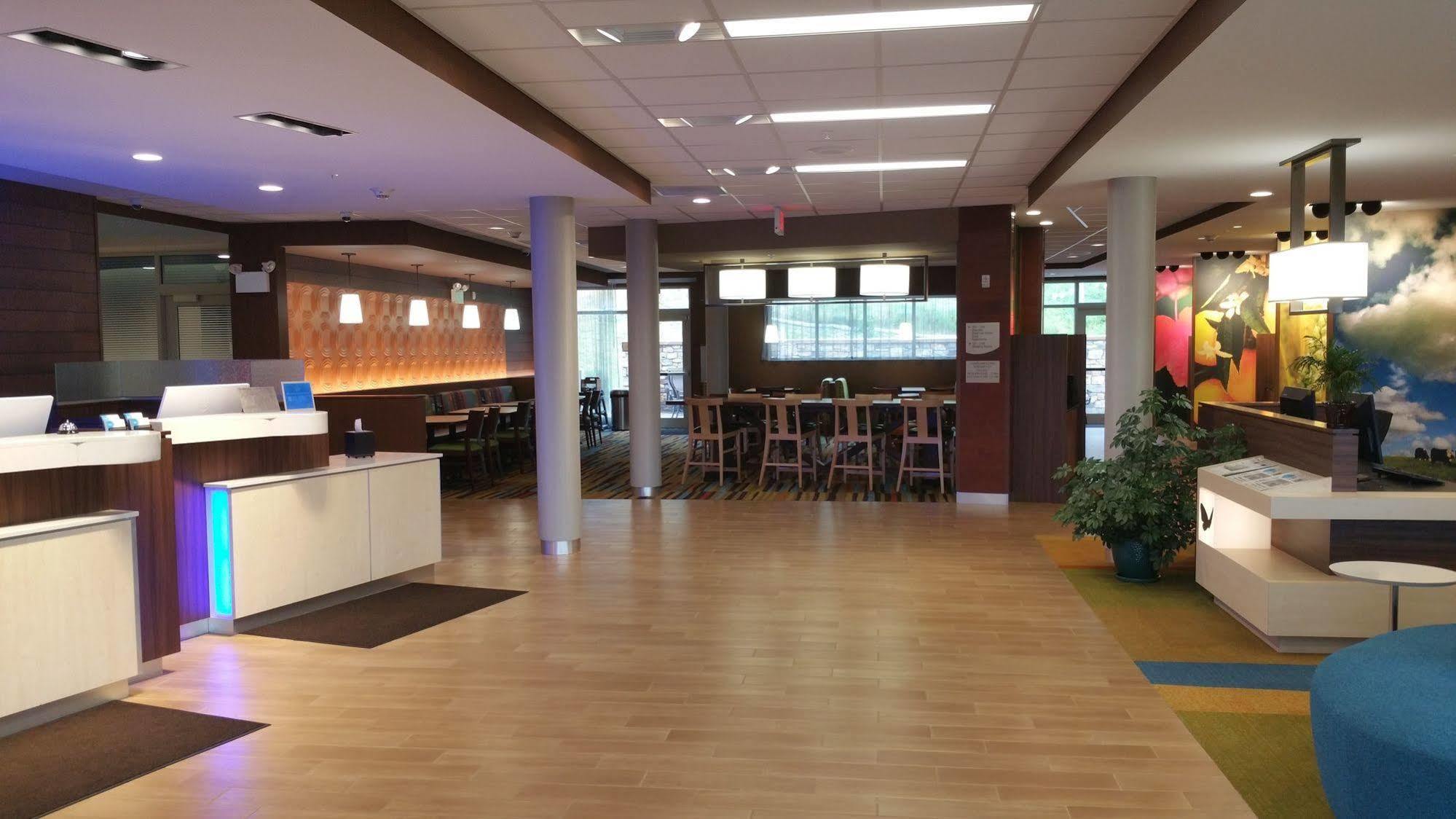 Fairfield Inn & Suites By Marriott Eau Claire/Chippewa Falls Exteriör bild